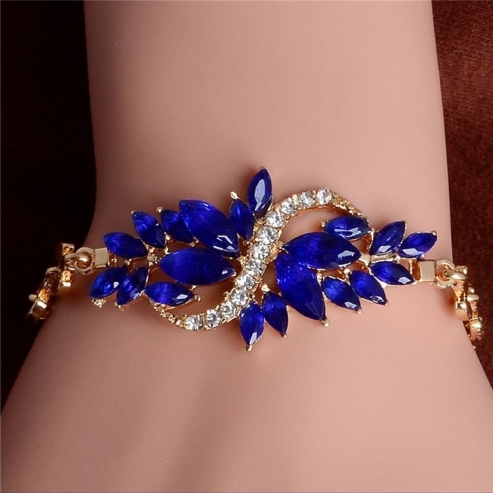 Crystal Peacock Color Bracelet